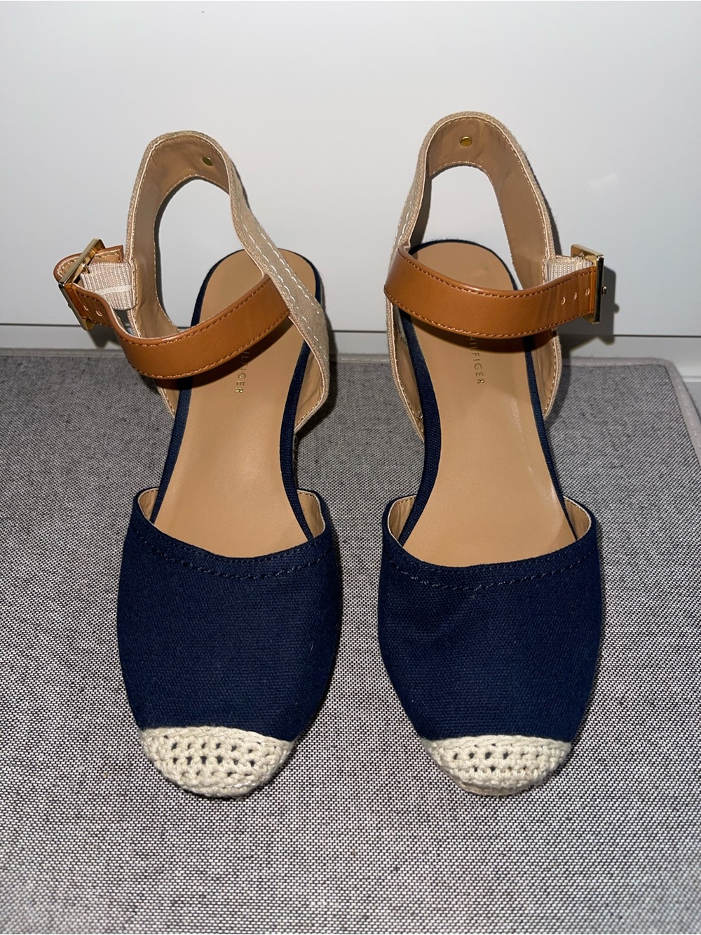 Women’s Tommy Hilfiger Navy Espadrille Sandals with Tan Ankle Strap, 6M